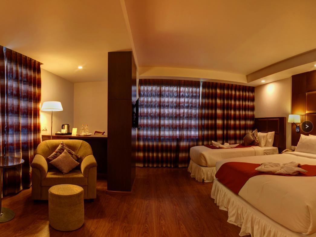 מייזור The Atrium Boutique Hotel מראה חיצוני תמונה