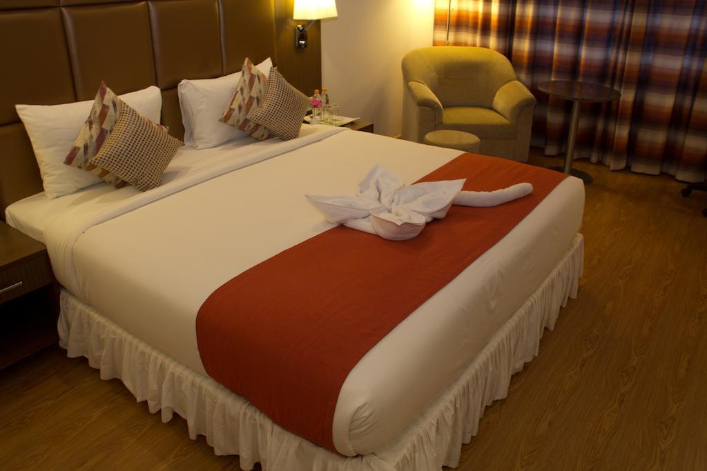 מייזור The Atrium Boutique Hotel חדר תמונה