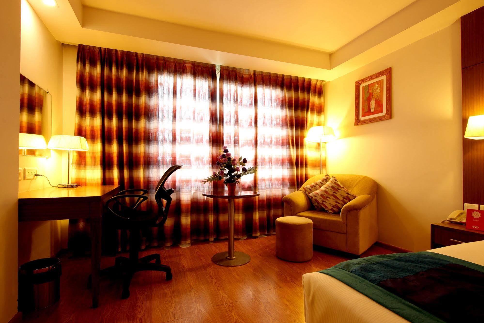 מייזור The Atrium Boutique Hotel מראה חיצוני תמונה